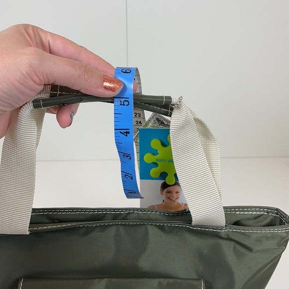 NWT Let’s Do Lunch Insulted Lunch Bag in Olive Green - Picture 8 of 9
